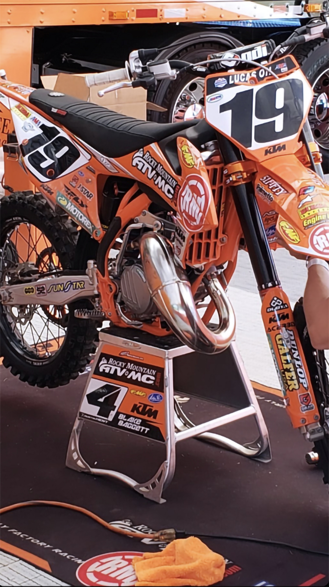 OpenThrottle powder coated motorbike Fully OpenThrottle powder coated motorbike