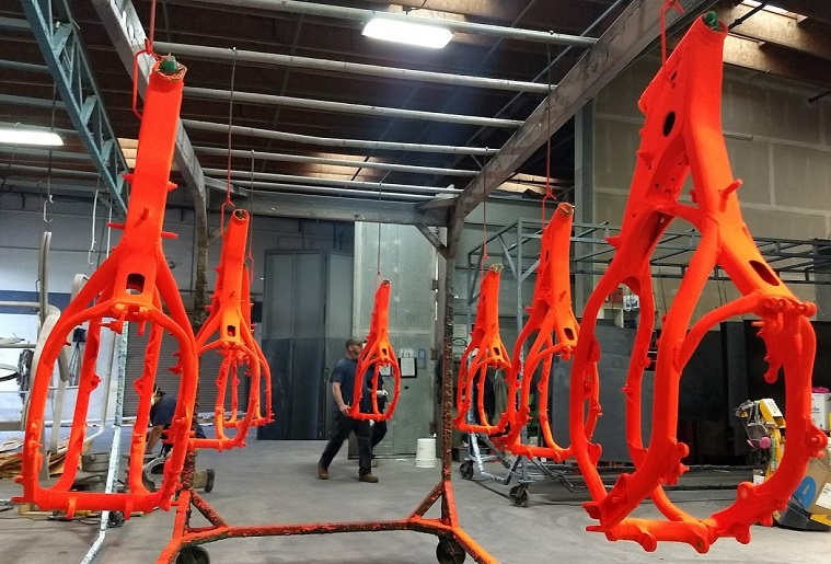 OpenThrottle powder coating on motorbike parts Powder Coated parts of a motorbike/bike