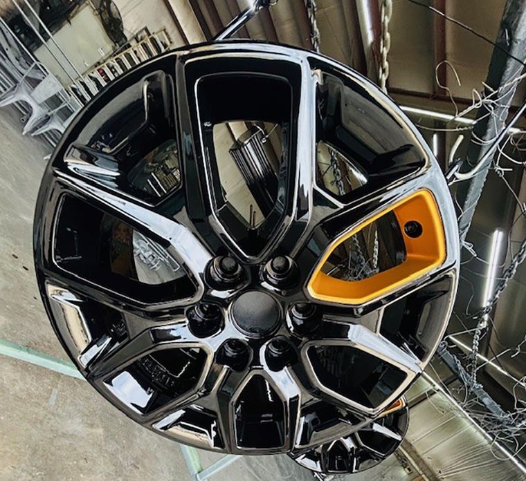 Auto Black & Gold Accent